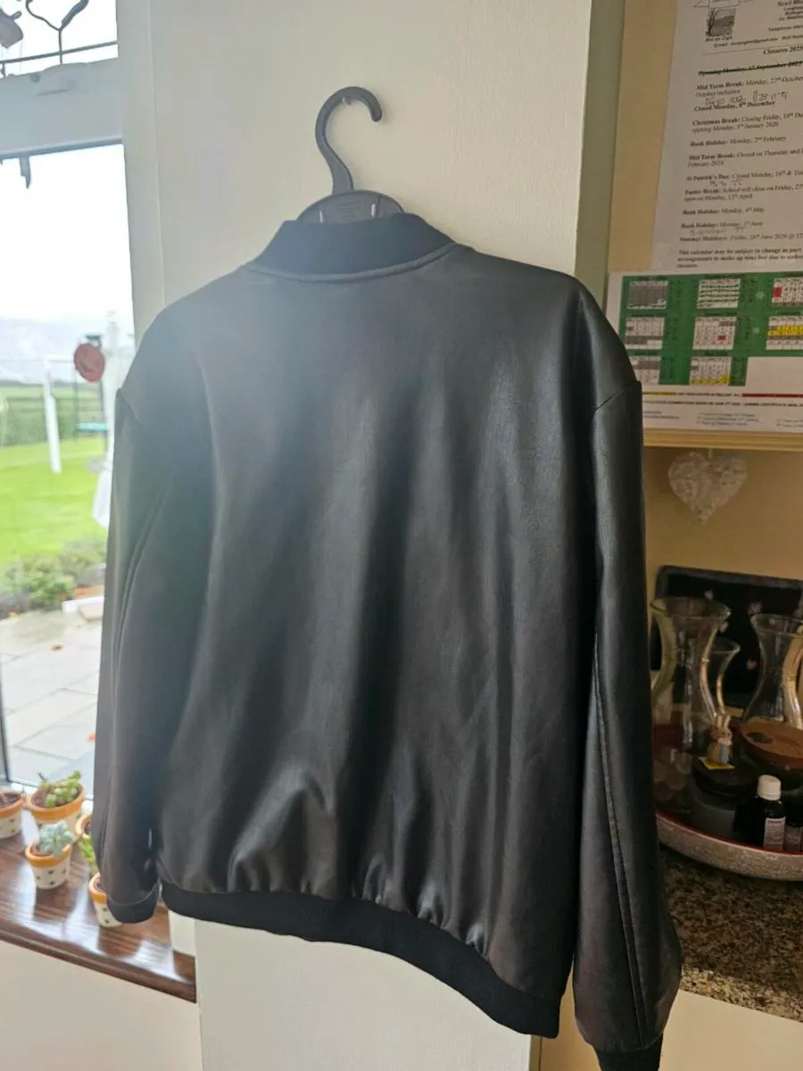 Guess leather jacket for boy - 12 y - Image 2