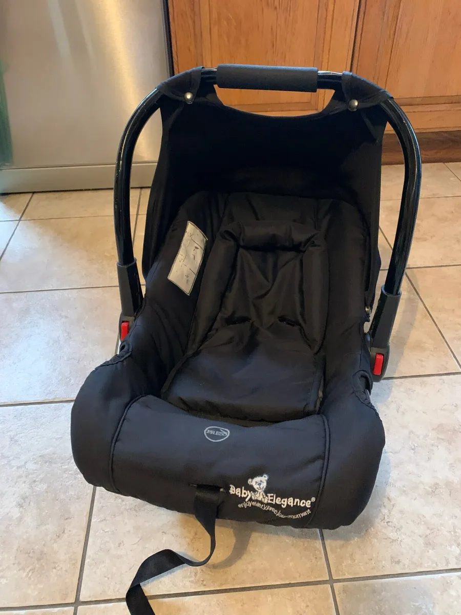 baby car seat - Image 1