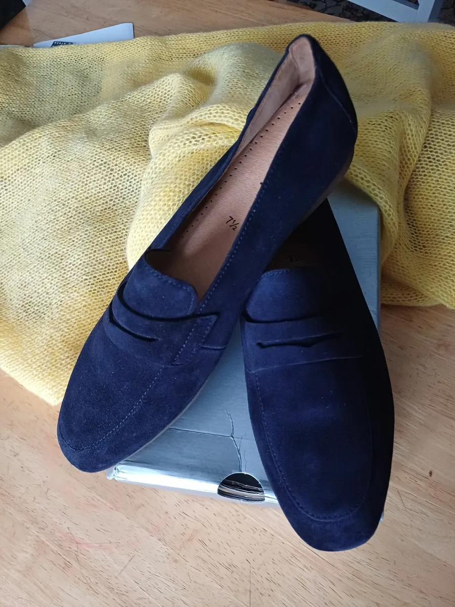 Gabor ladies loafers shoes brand new, size 7.5 - Image 1