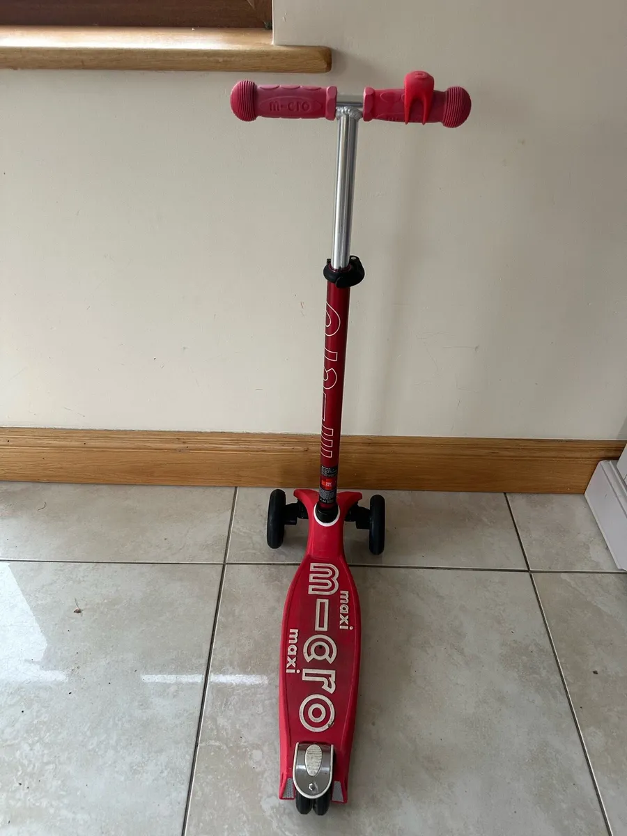 Micro Maxi Scooter - Image 2