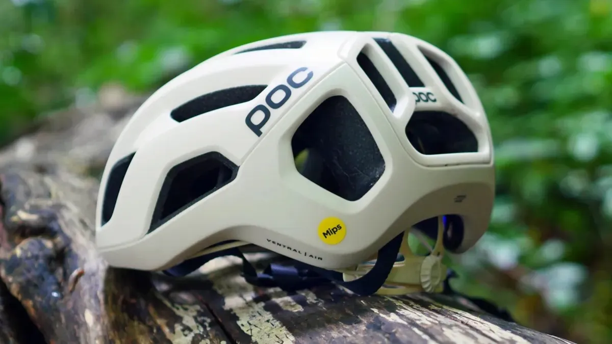 POC VENTRAL MIPS HELMET - Image 2