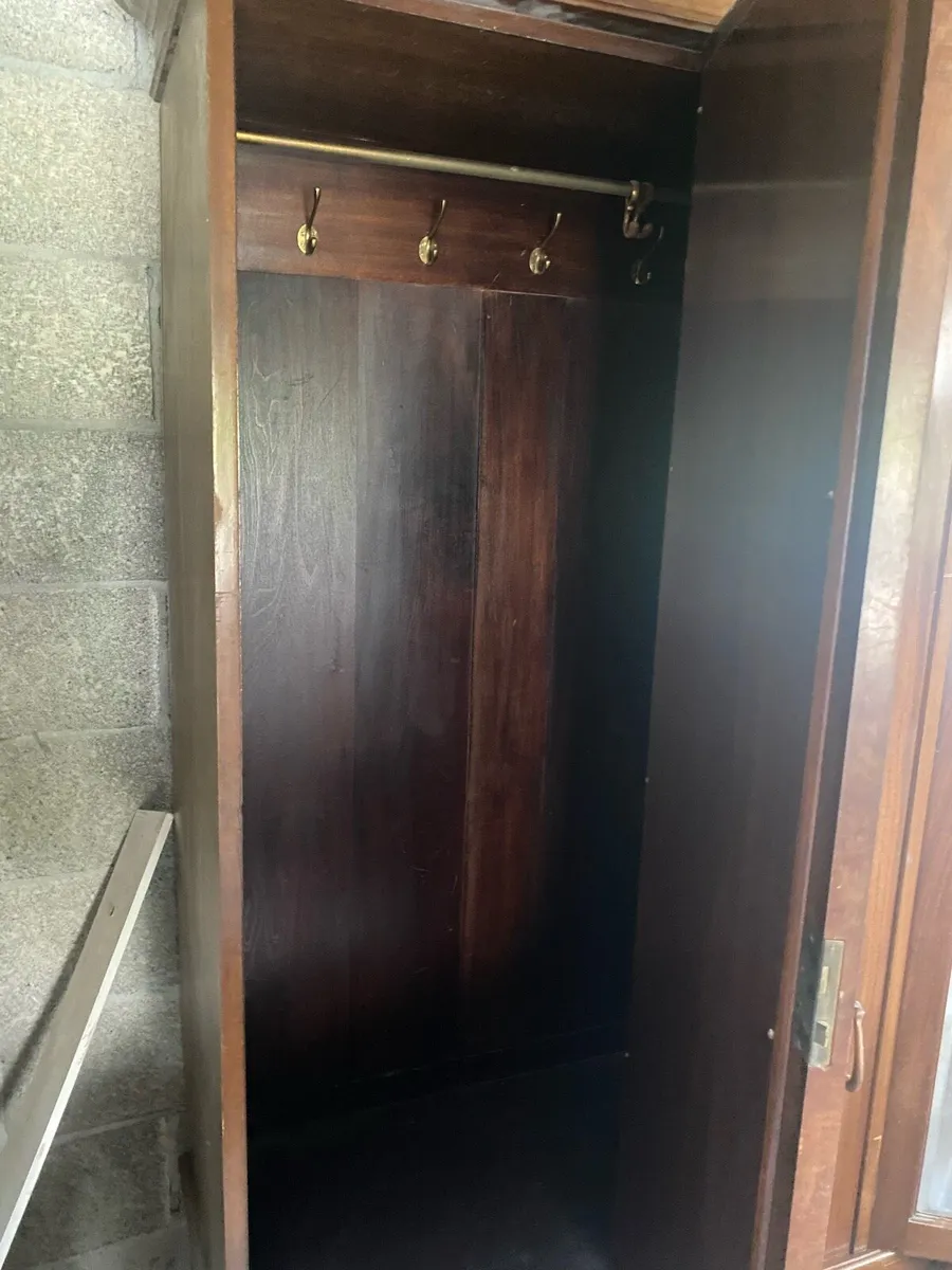 Antique wardrobe - Image 4