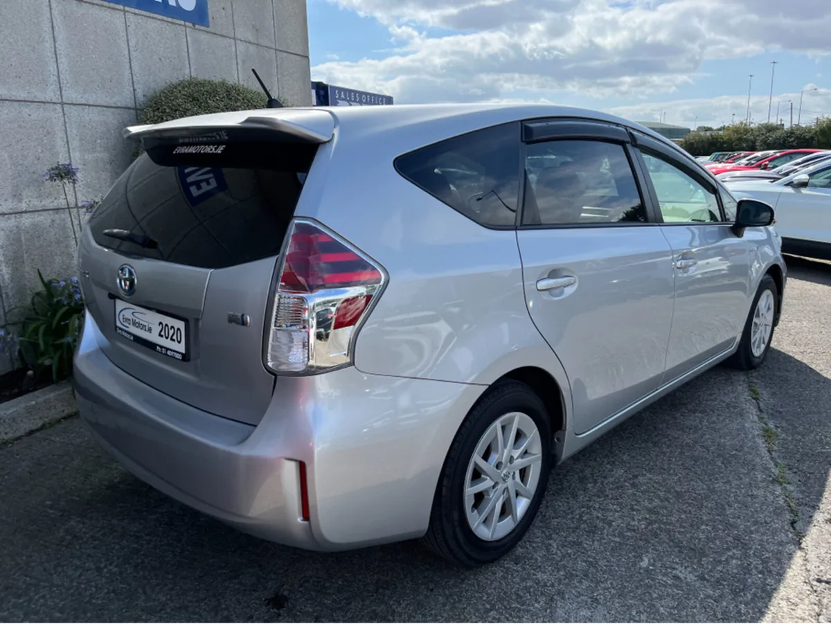 Toyota Prius 7 SEATER AUTOMATIC 1.8 PETROL //ONLY - Image 4