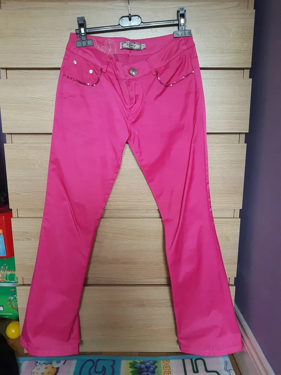 Redial pink pants satin look size s never worn - Image 1