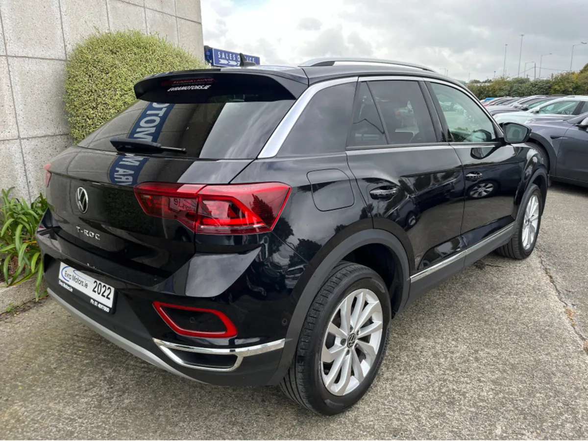 Volkswagen T-Roc STYLE AUTOMATIC 1.5 PETROL //REVE - Image 4