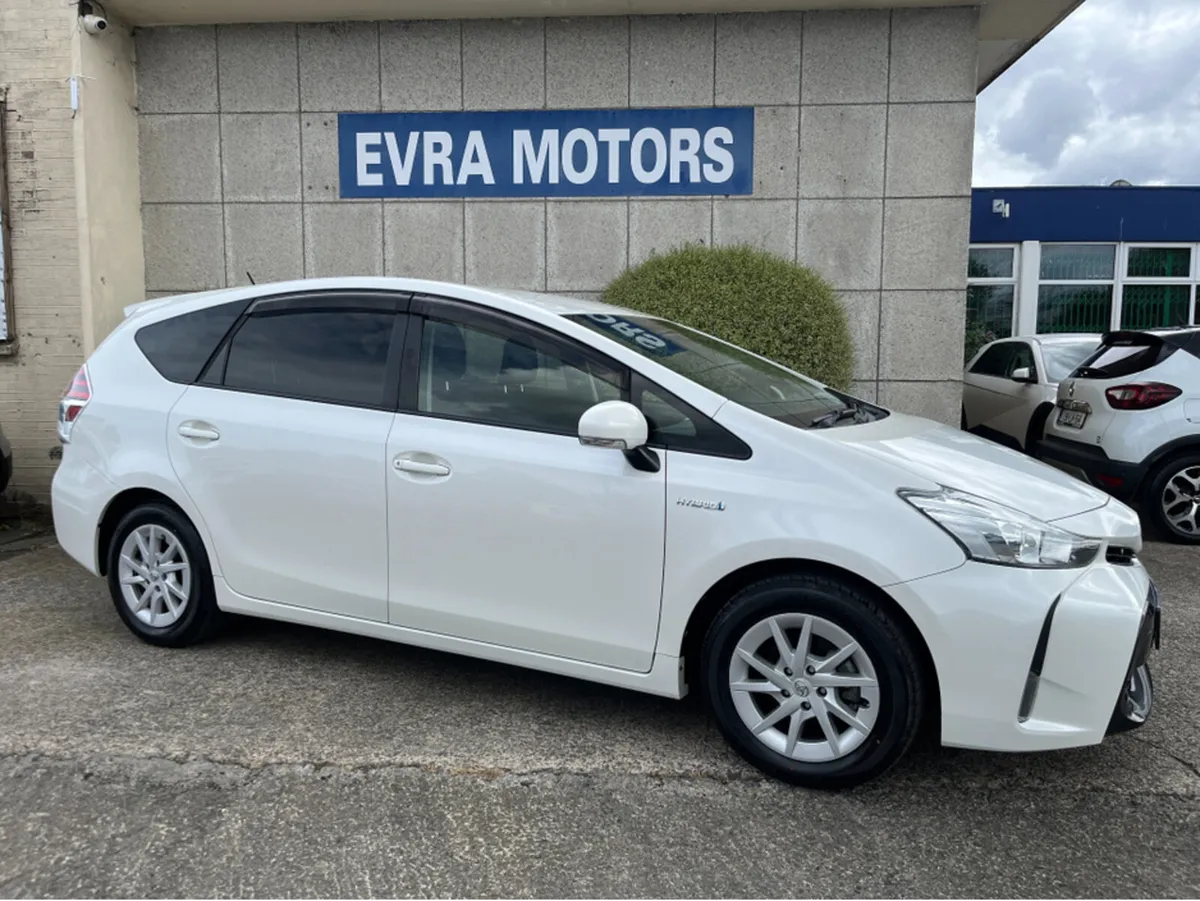 Toyota Prius 7 SEATER AUTOMATIC HYBRID 1.8 PETROL - Image 3