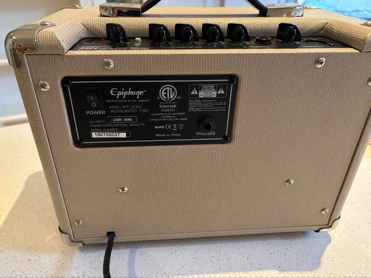 Epiphone 15watt amp - Image 2