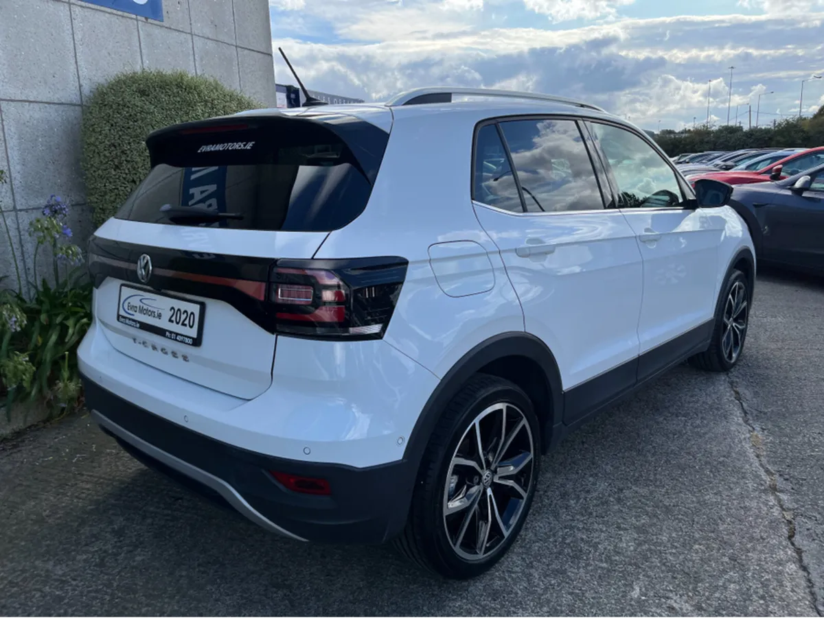 Volkswagen T-Cross FIRST EDITION AUTOMATIC 1.0 PET - Image 4