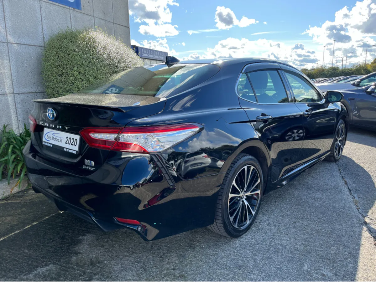 Toyota Camry WS AUTOMATIC HYBRID 2.5 PETROL //MASS - Image 4