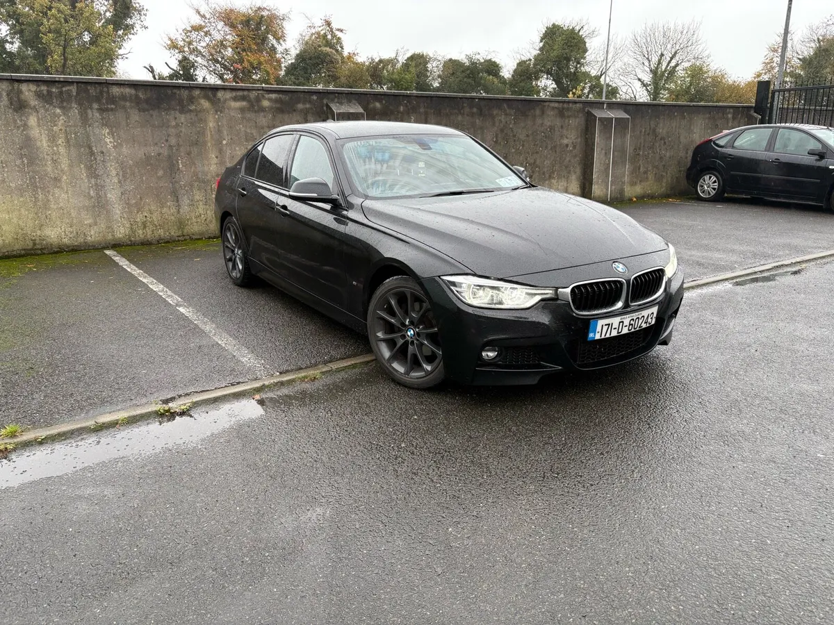 2017 Bmw 330e Msport gearbox needs attention - Image 1