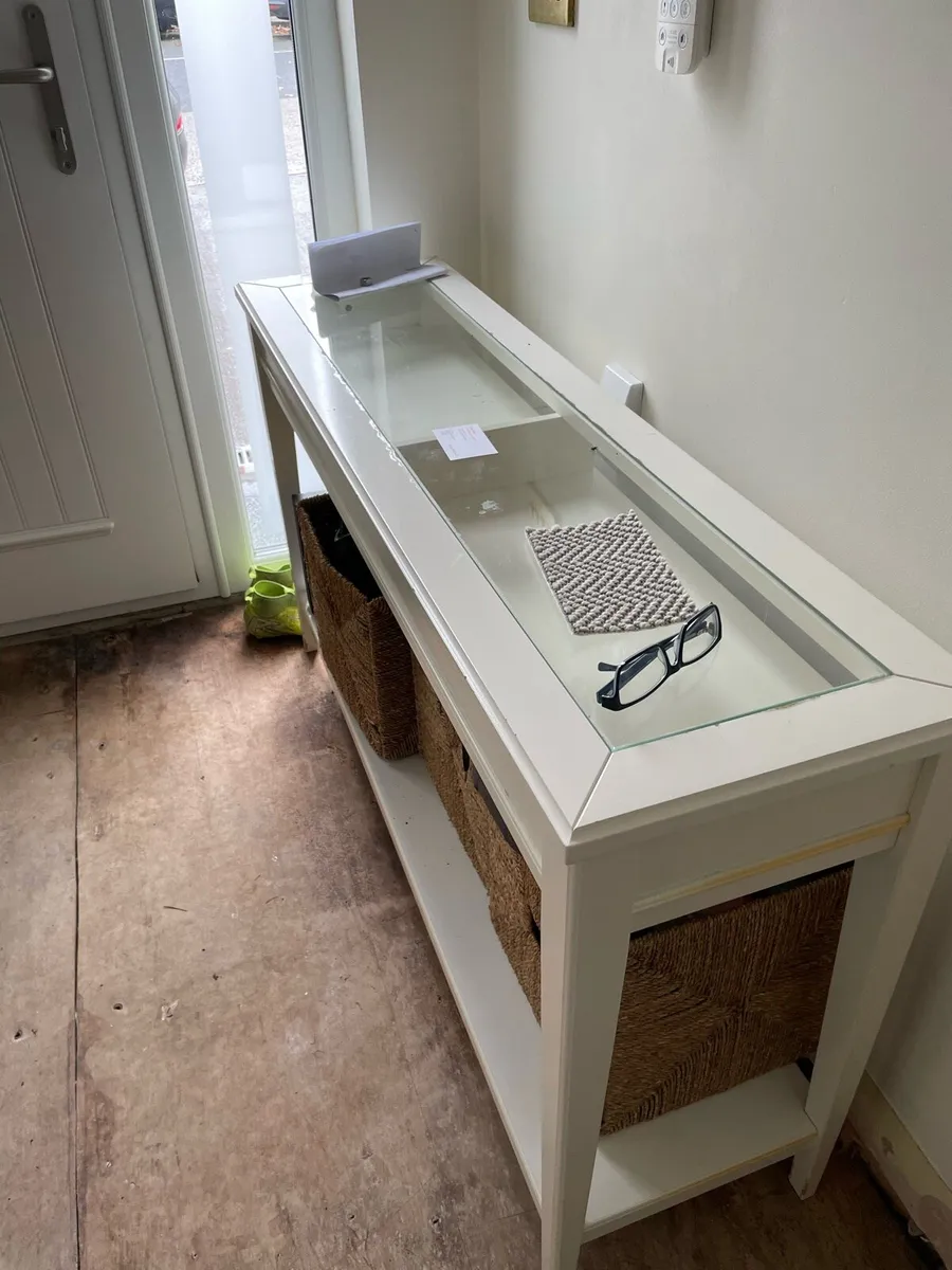 Hall table - Image 2