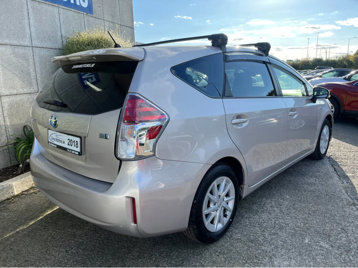 Toyota Prius 7 SEATER AUTOMATIC HYBRID 1.8 PETROL - Image 3