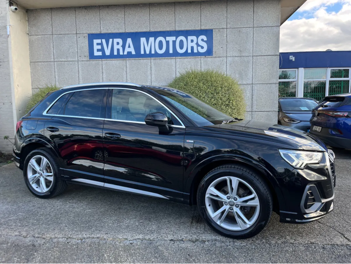 Audi Q3 S-LINE AUTOMATIC 35TDI DIESEL 2.0 //WINTER - Image 3