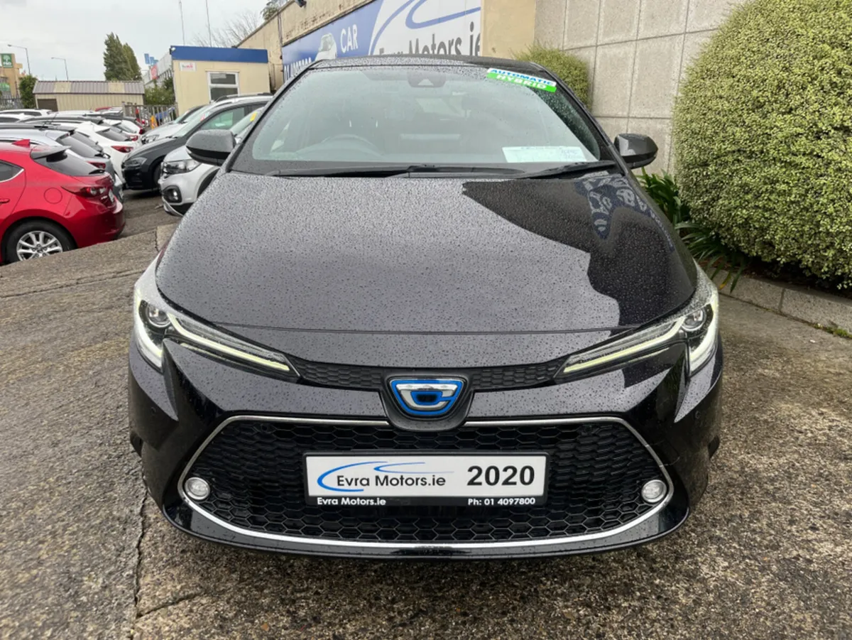 Toyota Corolla TOURING ESTATE AUTOMATIC HYBRID 1.8 - Image 2