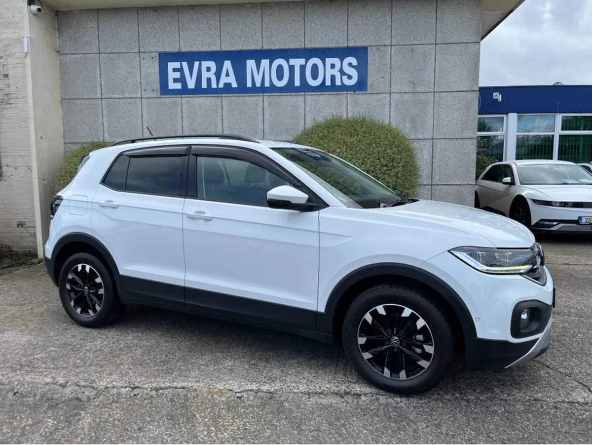 Volkswagen T-Cross ACTIVE AUTOMATIC 1.0 PETROL //A - Image 3
