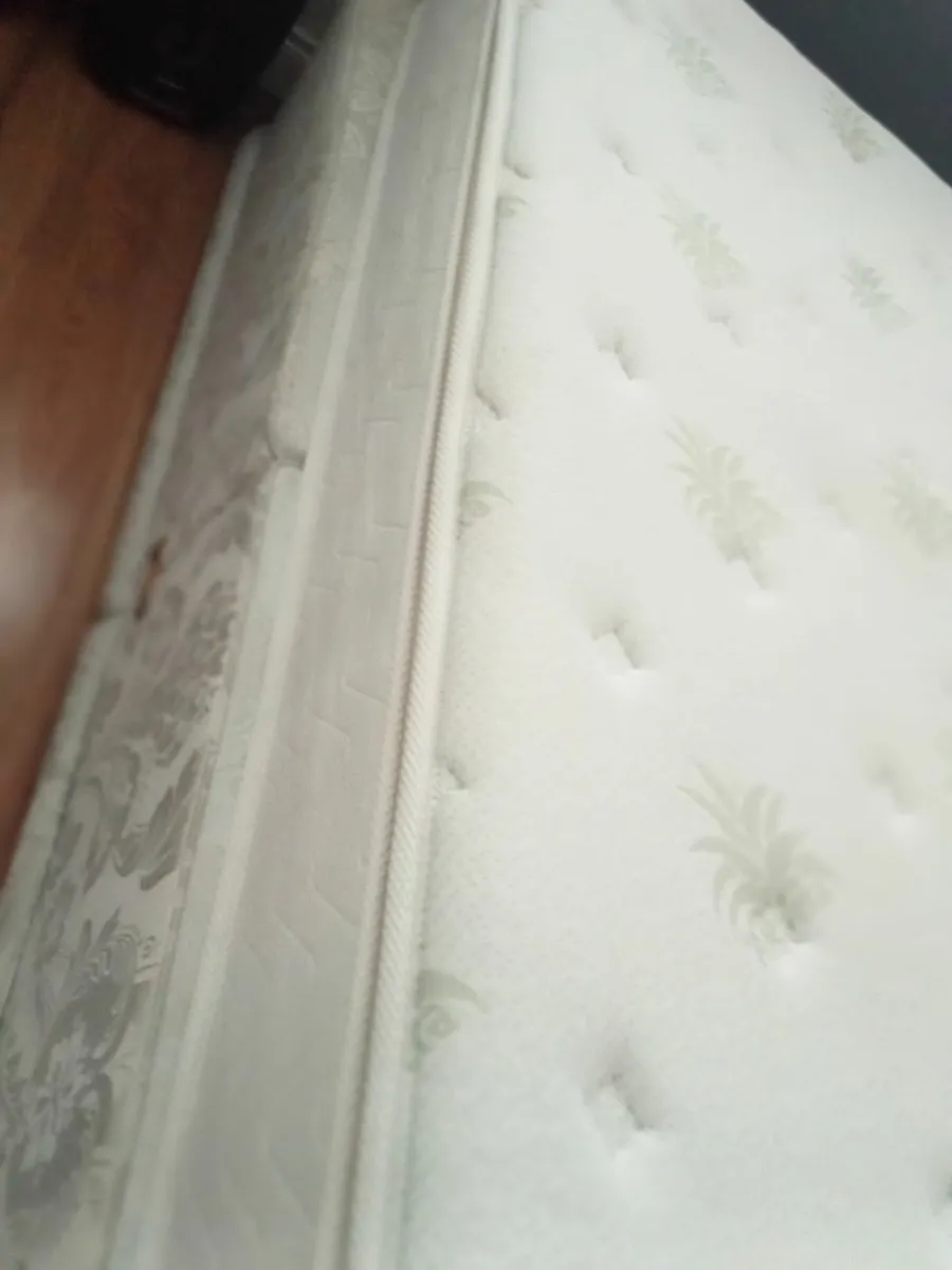 Free bed - Image 2