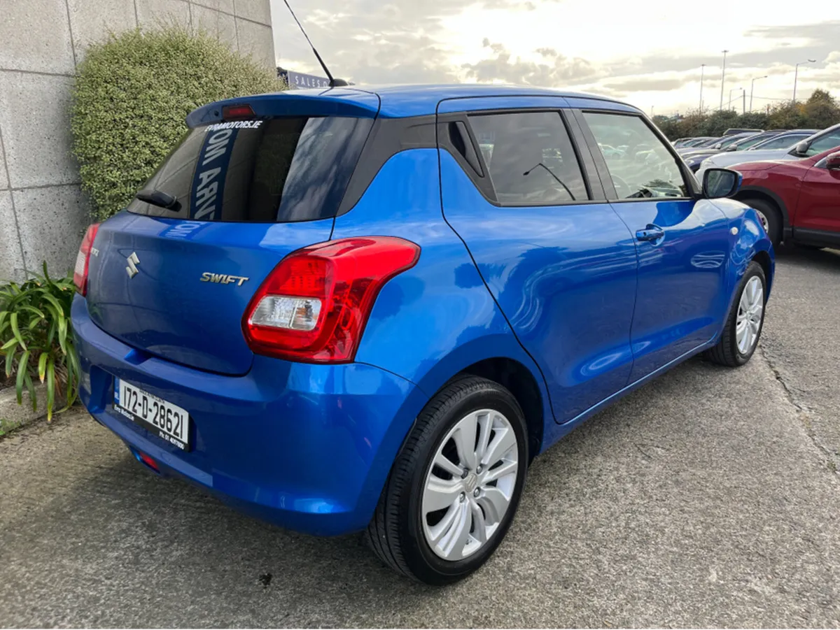 Suzuki Swift SZ-T 1.0 PETROL //REVERSE CAMERA// - Image 4