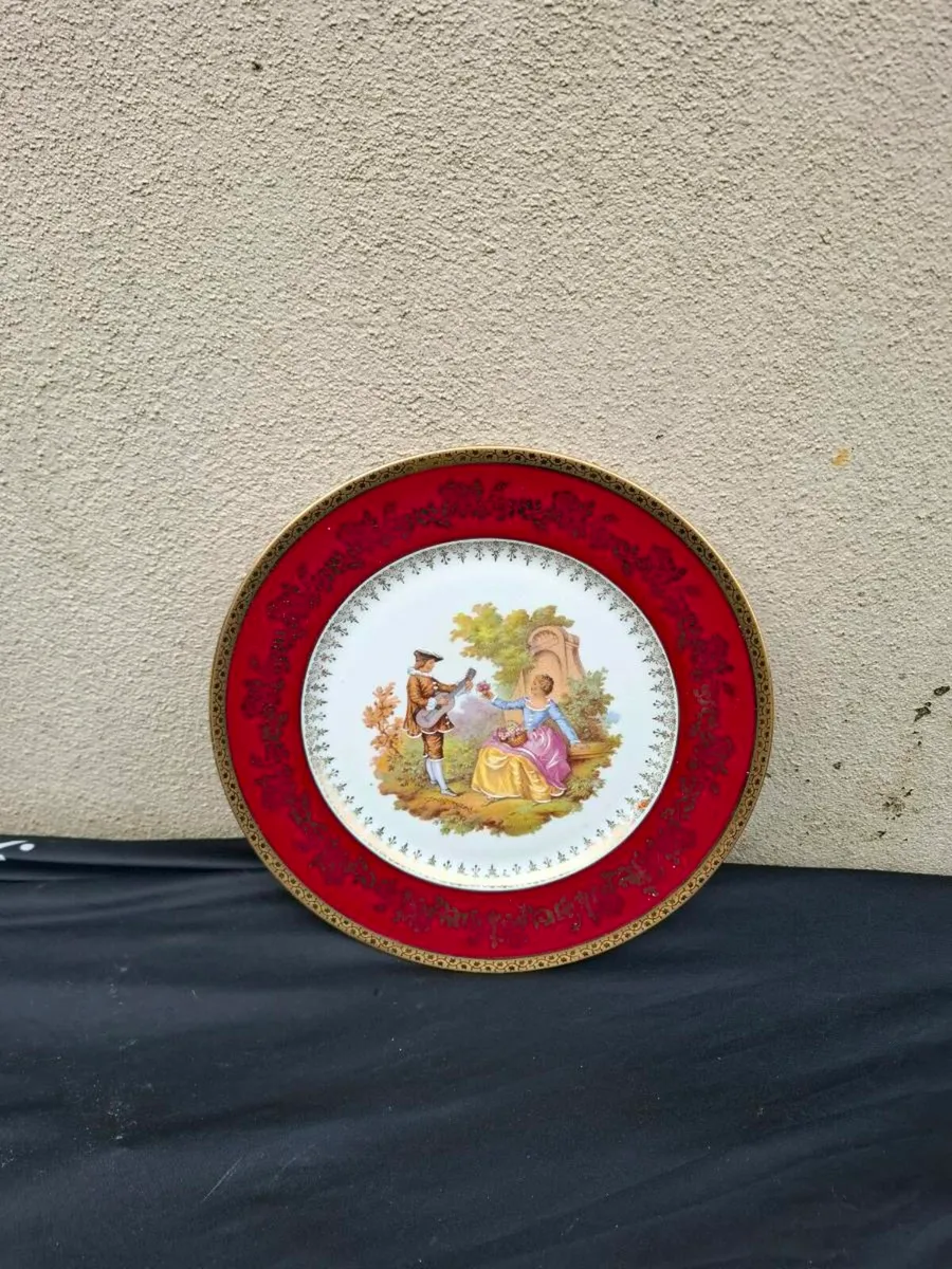 Limoges china plate postage possible - Image 1