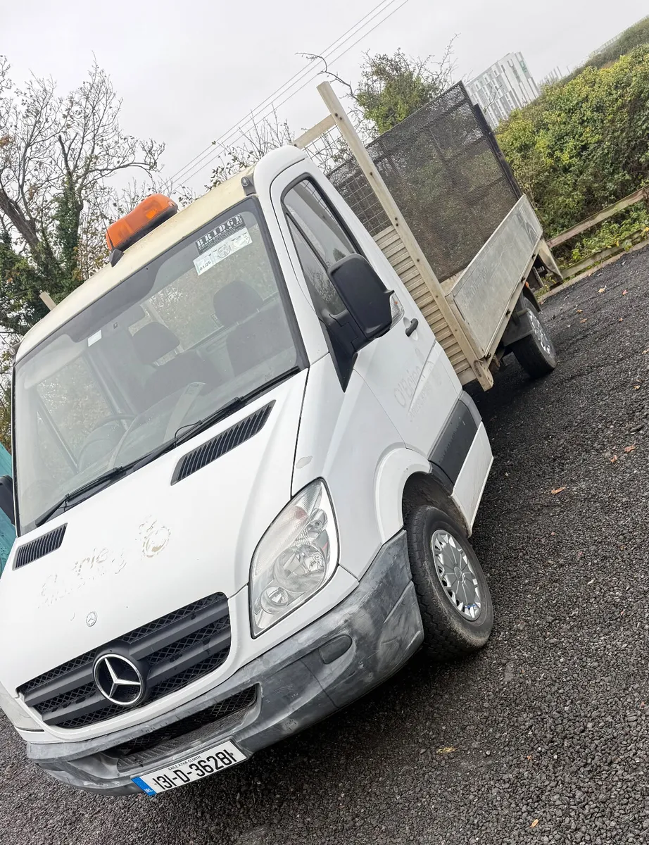 Mercedes-Benz Sprinter 2013 Only 101 Kmh - Image 2