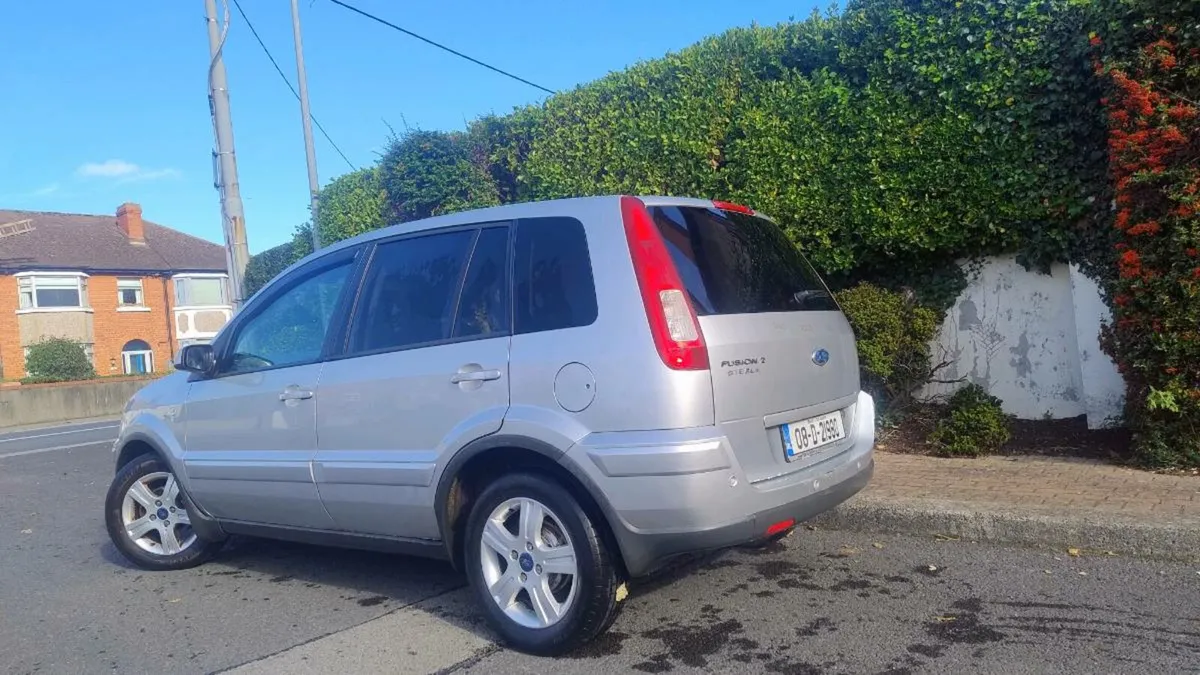 Automatic Ford Fusion-TAX & NEW NCT 10/26= €2690 - Image 4
