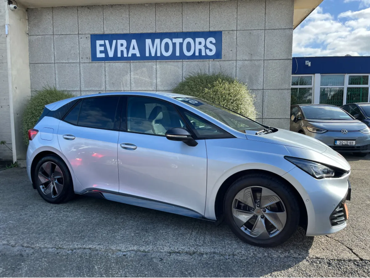 Cupra Born 58KWH 204HP ELECTRIC //HEATED STEERING - Image 3