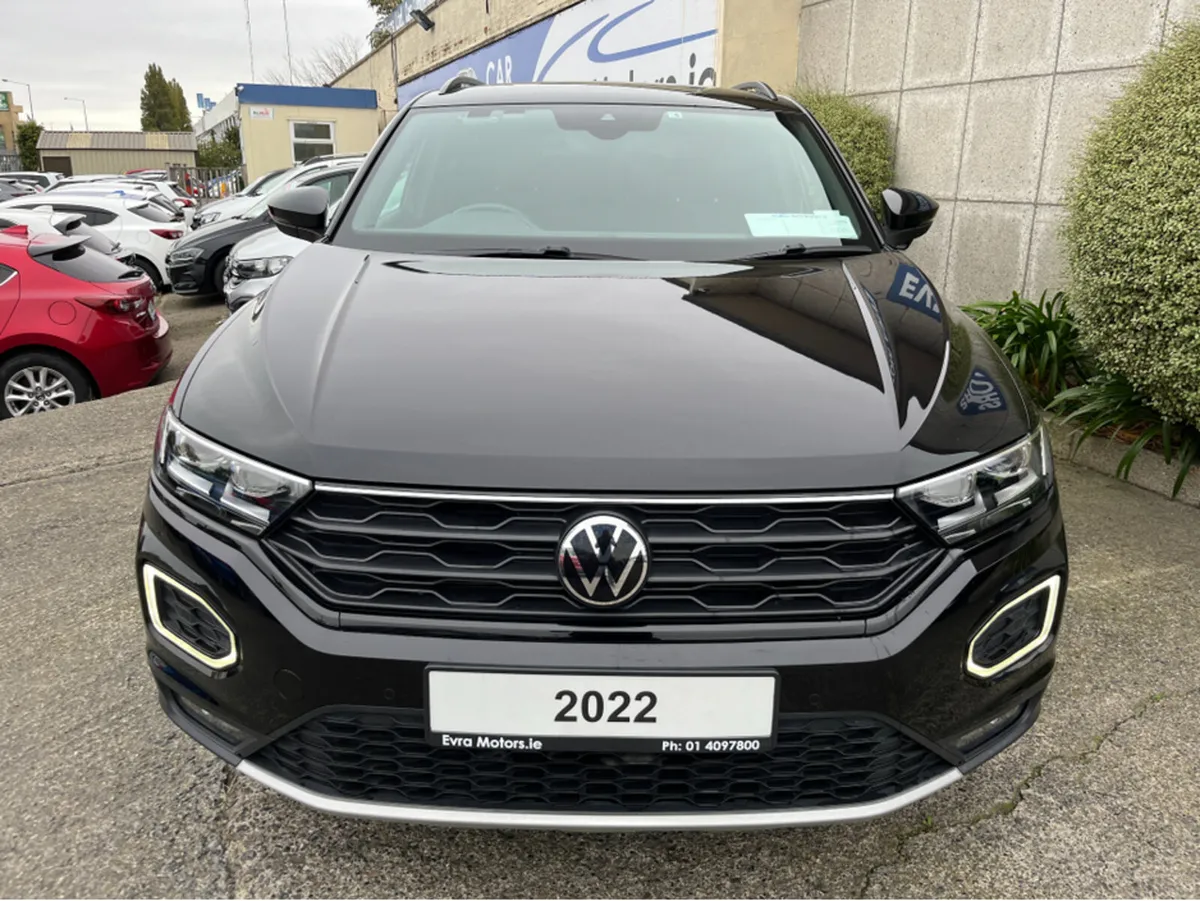 Volkswagen T-Roc STYLE BLACK PACK AUTOMATIC 2.0 DI - Image 2