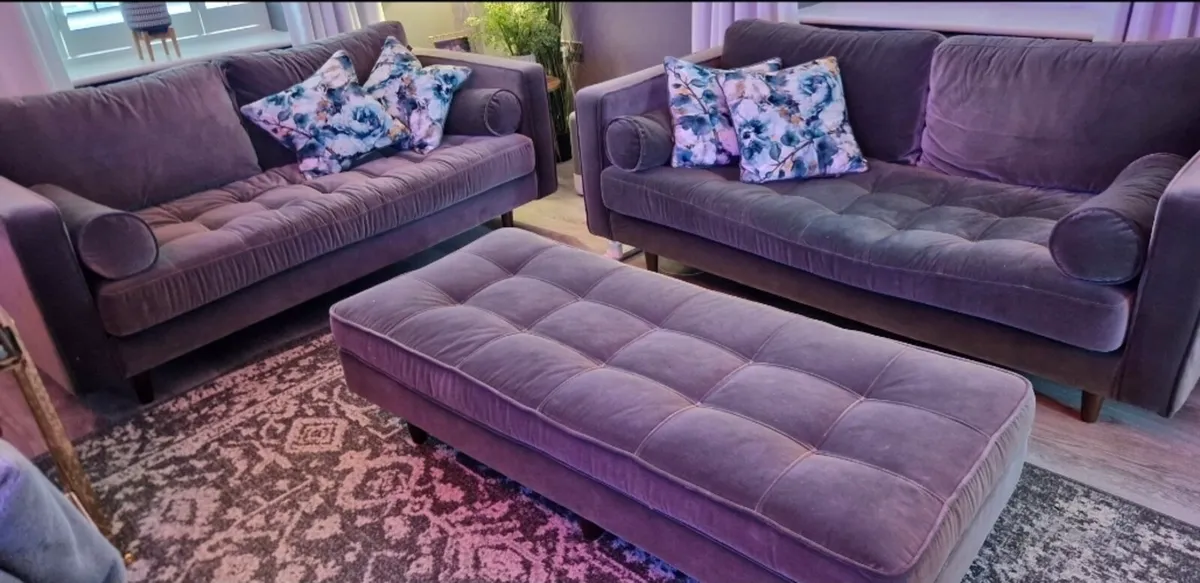 2 large 3 seater sofas and pouffe.  Forrest green - Image 1