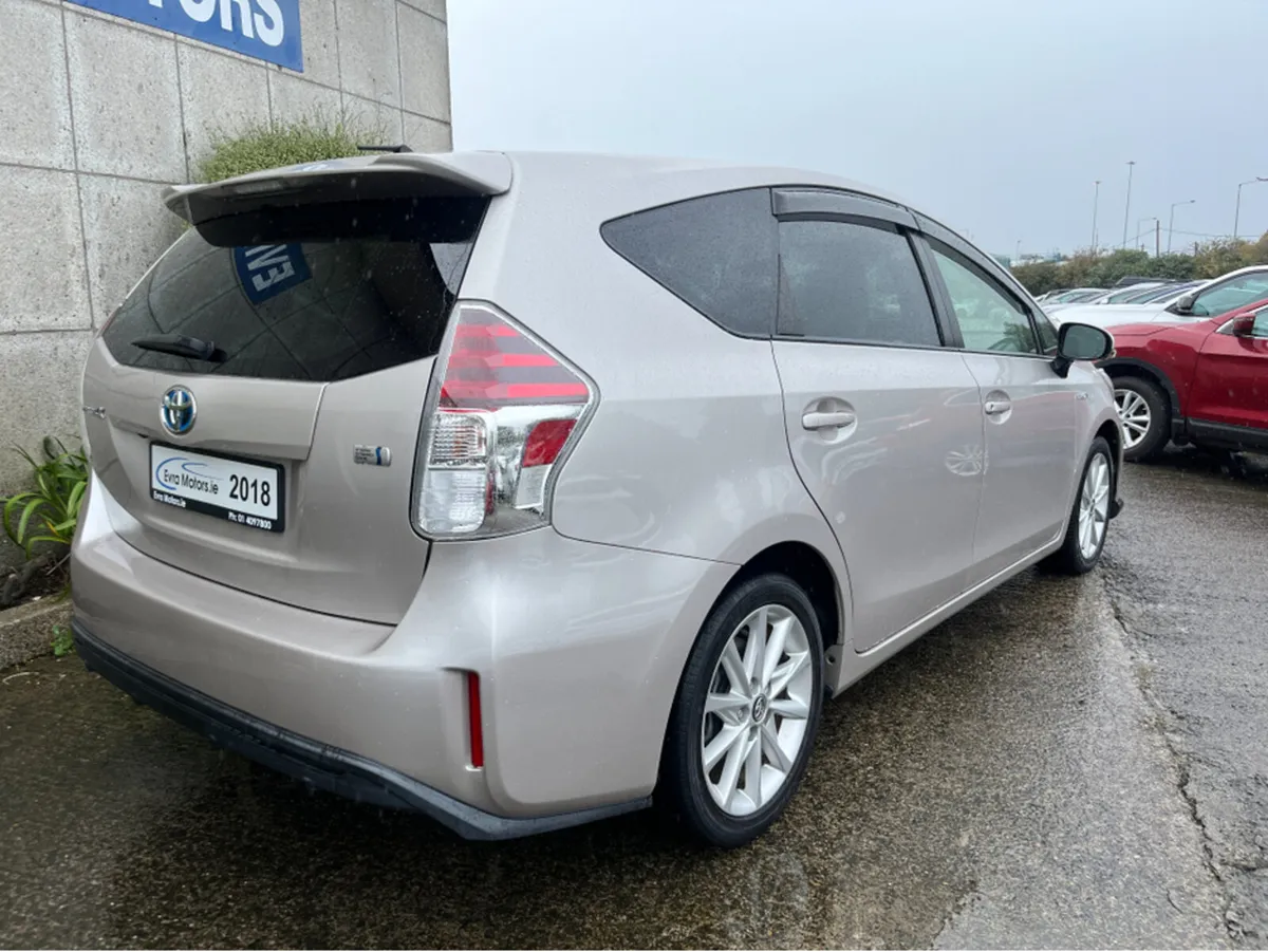 Toyota Prius 7 SEATER AUTOMATIC HYBRID 1.8 PETROL - Image 3