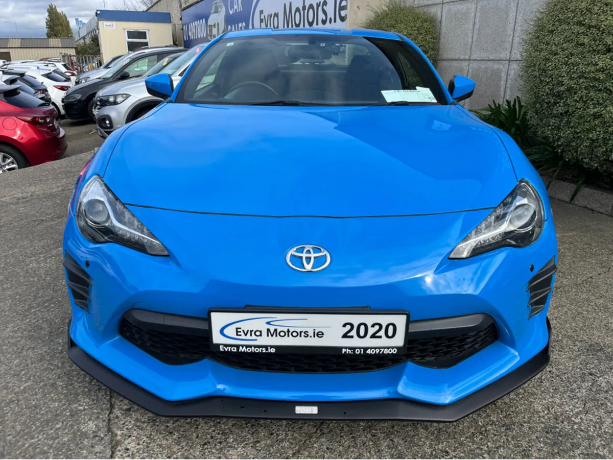 Toyota GT86 2.0 PETROL AUTOMATIC //LOW MILES//ENKE - Image 2