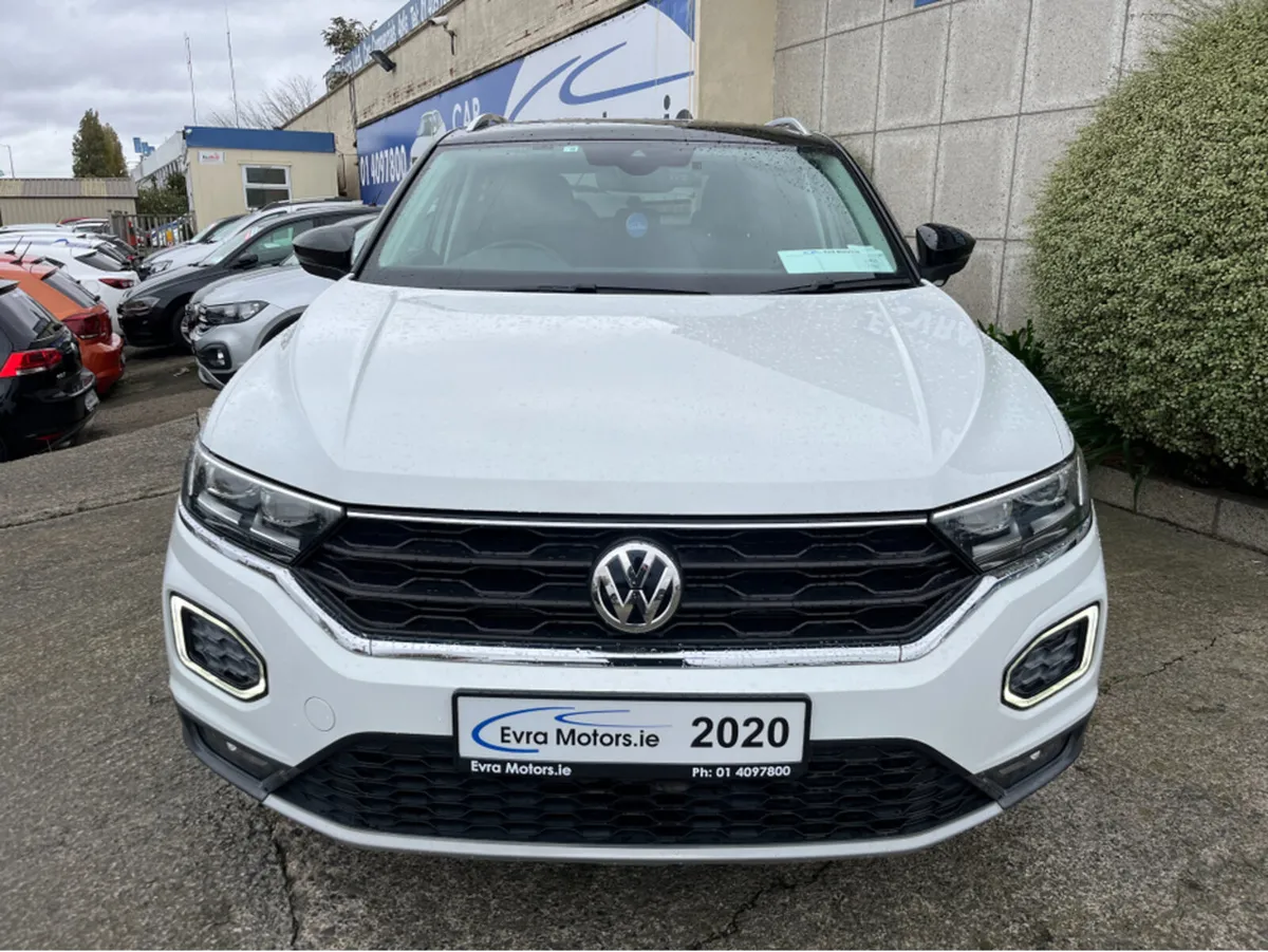 Volkswagen T-Roc STYLE AUTOMATIC 2.0 DIESEL //HIGH - Image 2