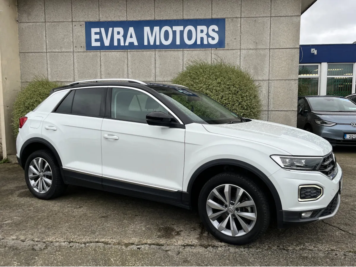 Volkswagen T-Roc STYLE AUTOMATIC 2.0 DIESEL //HIGH - Image 3