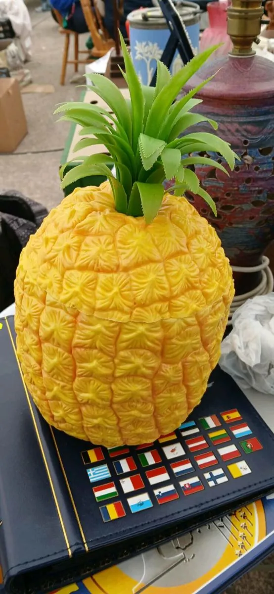1960s pineapple ice bucket - Image 1