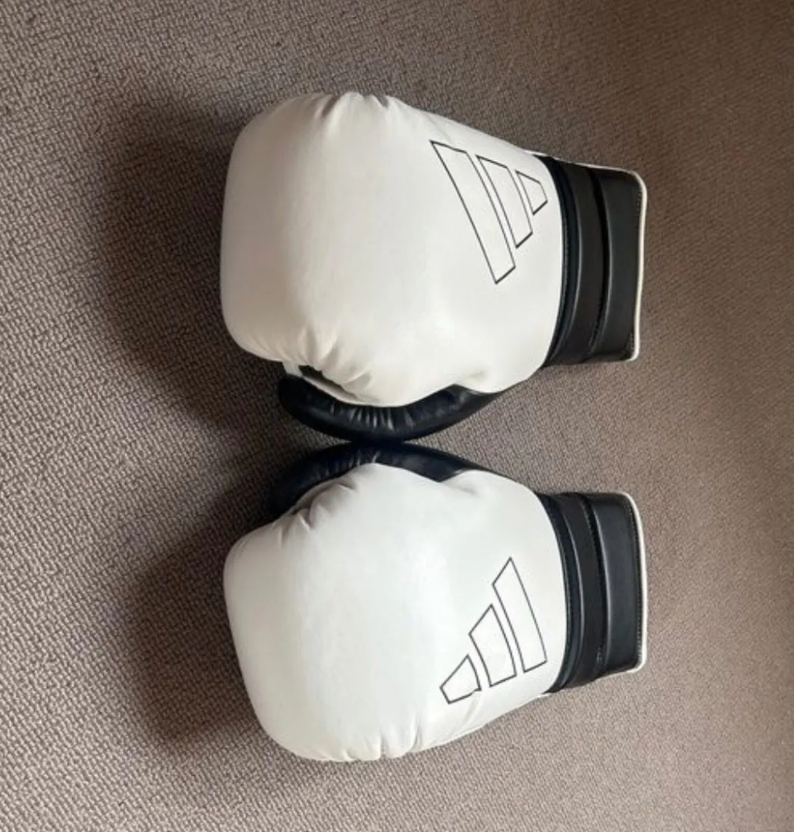 Adidas 500 Hybrid Boxing gloves - Image 4