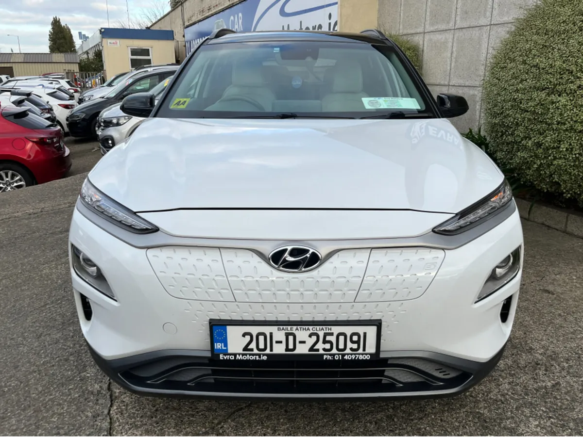 Hyundai KONA KAUAI EV PREMIUM 64KWH ELECTRIC //SAT - Image 2