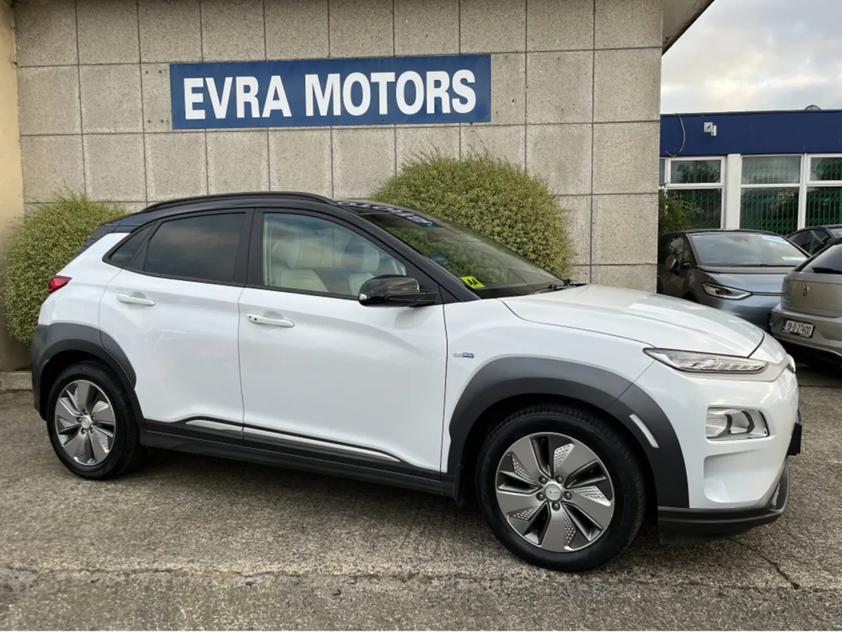 Hyundai KONA KAUAI EV PREMIUM 64KWH ELECTRIC //SAT - Image 3
