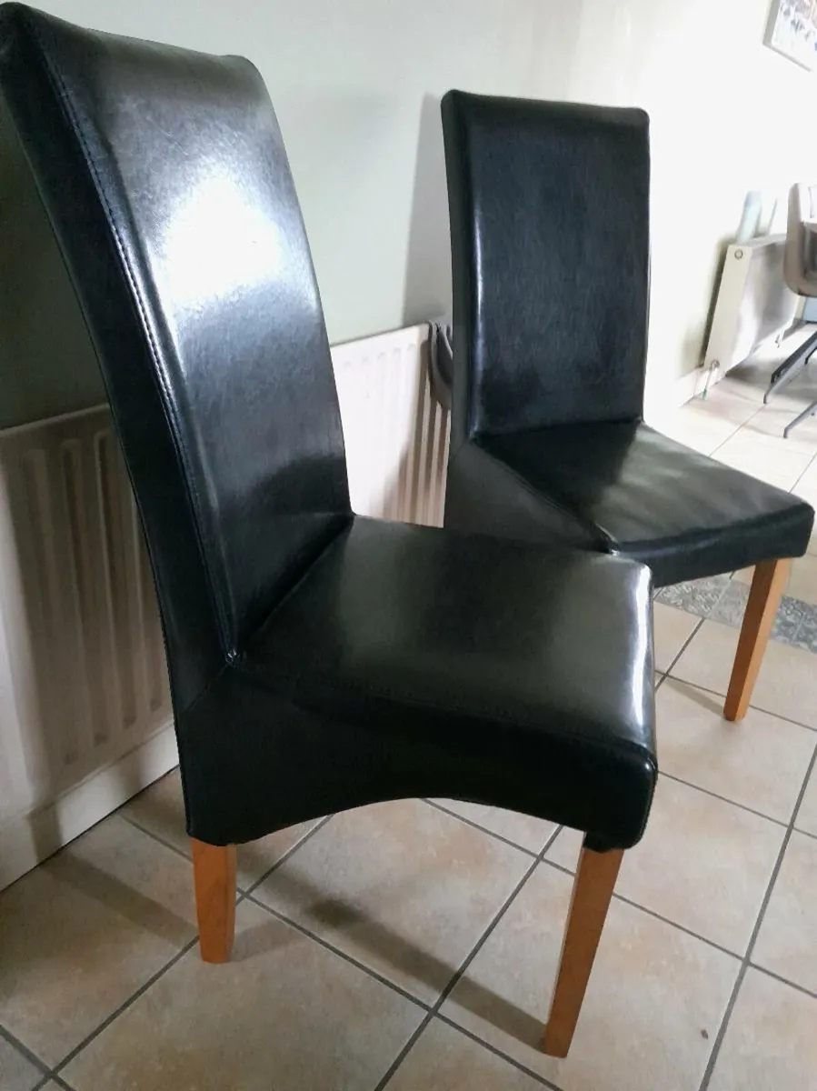 Kitchen chairs - Image 2