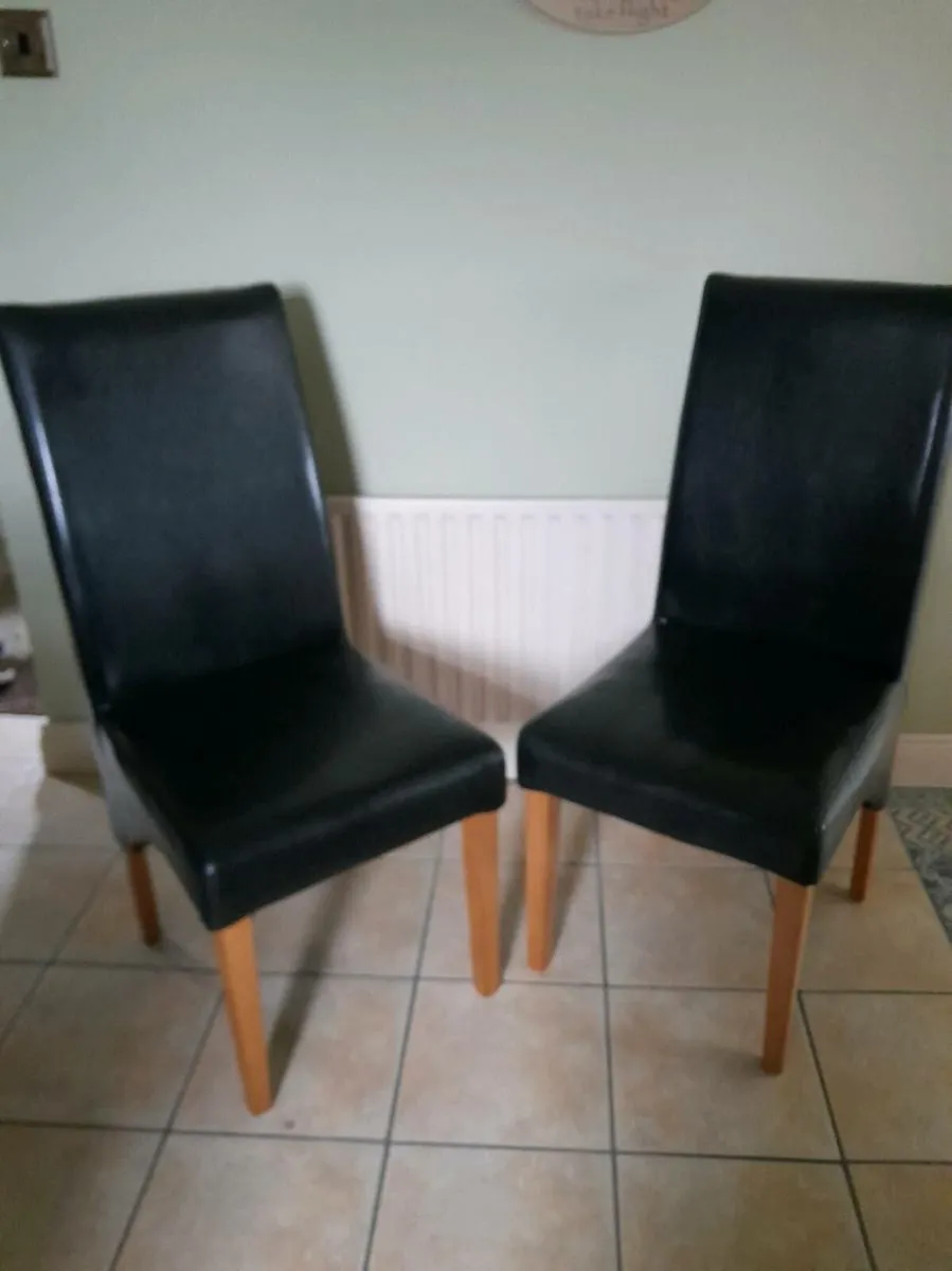 Kitchen chairs - Image 3