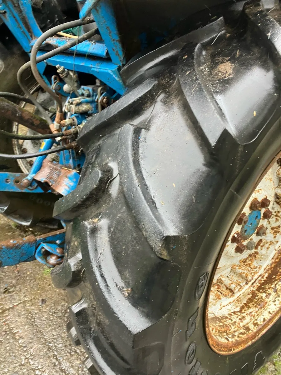Tractor - Image 4