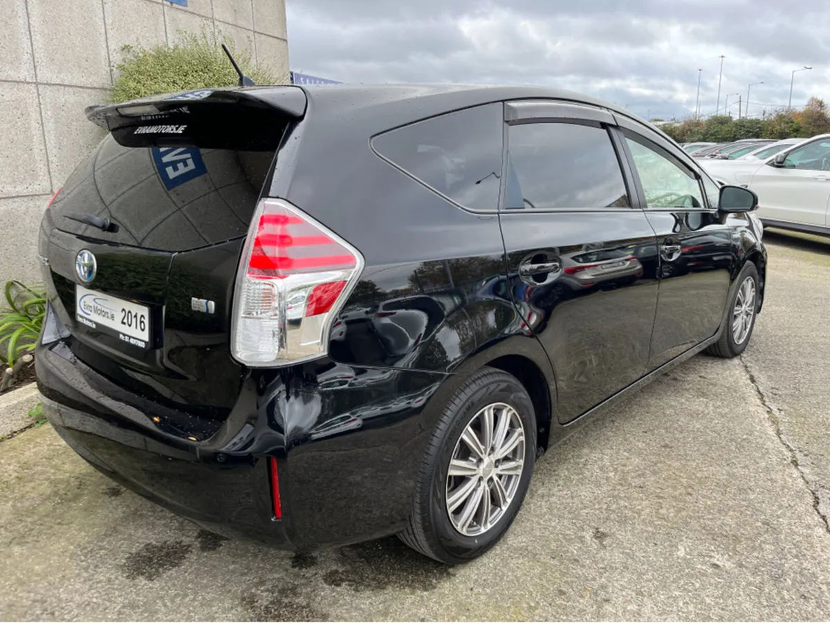 Toyota Prius 7 SEATER AUTOMATIC HYBRID 1.8 PETROL - Image 4