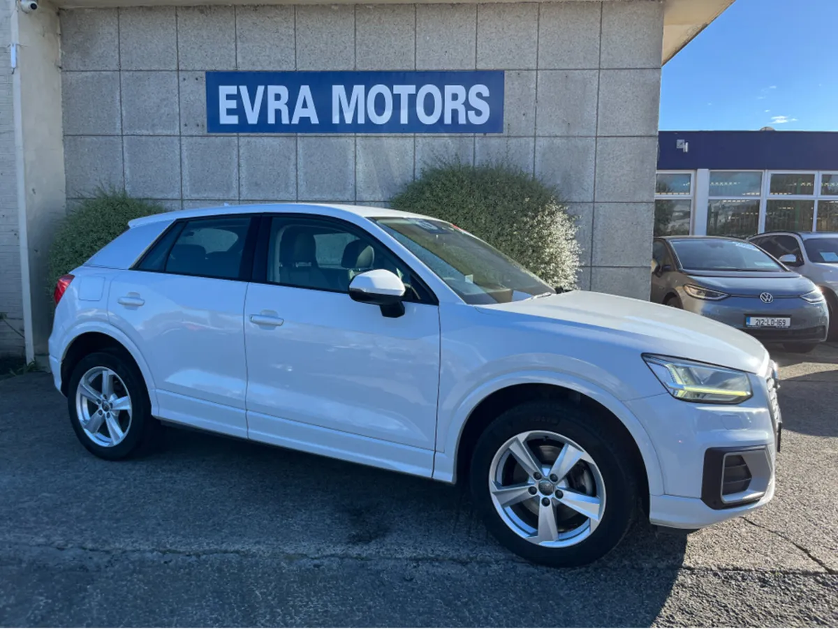 Audi Q2 SPORT AUTOMATIC 1.4 PETROL //HIGH SPEC//HE - Image 3