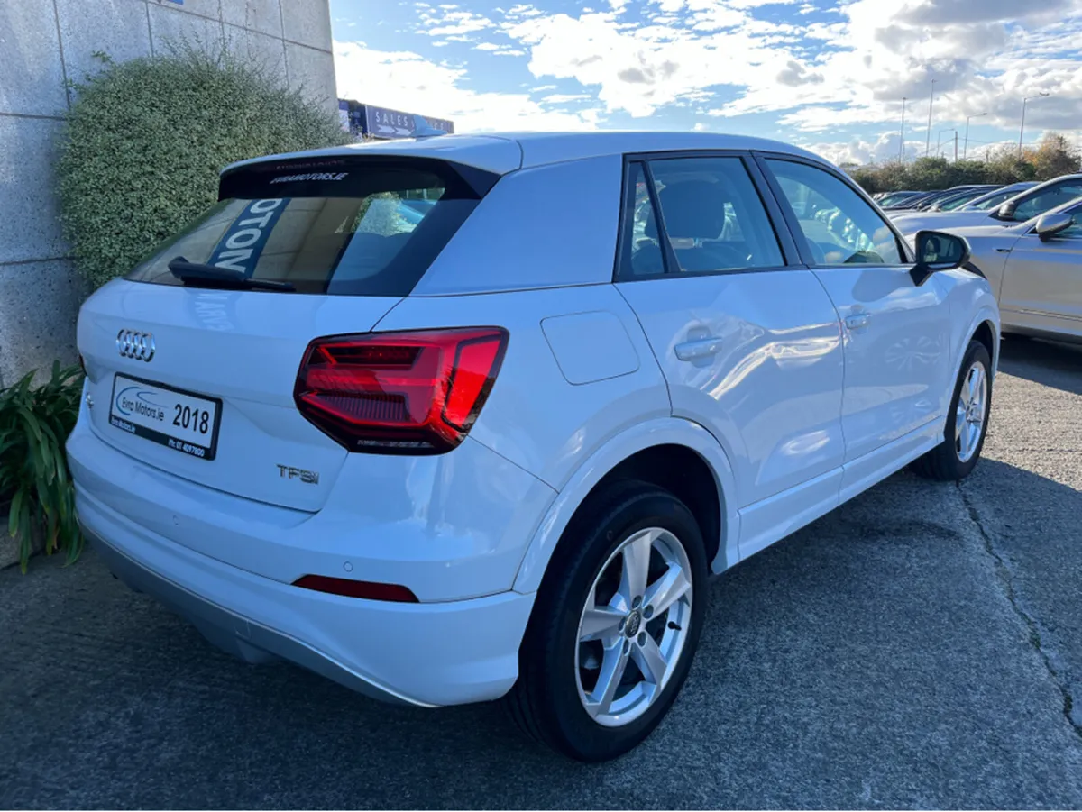 Audi Q2 SPORT AUTOMATIC 1.4 PETROL //HIGH SPEC//HE - Image 4