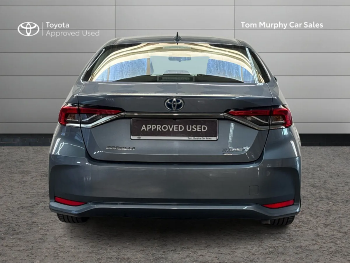 Toyota Corolla COROLLA HYBRID LUNA SAL - Image 4