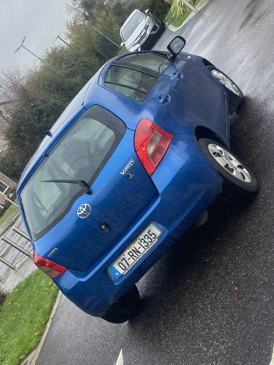 Toyota Yaris - Image 4