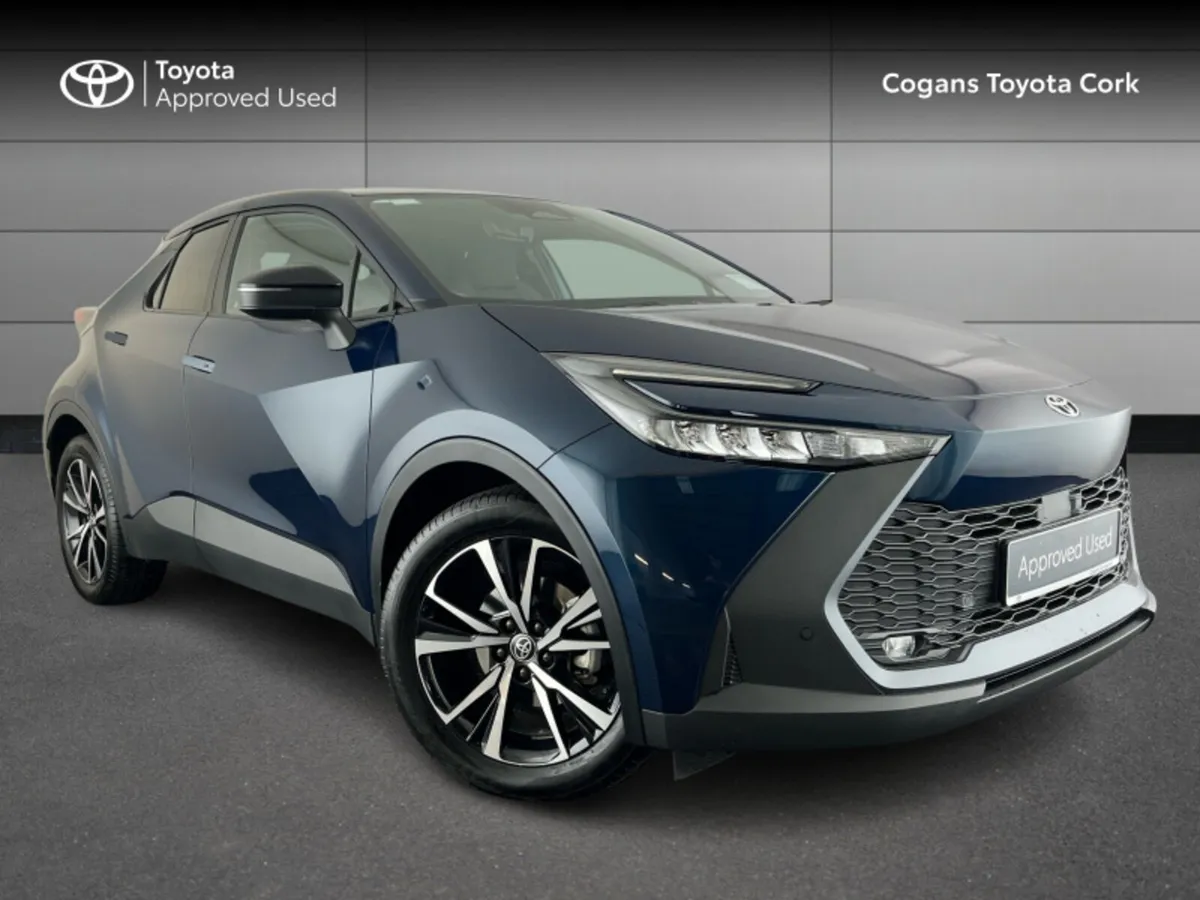 Toyota C-HR C-HR Sport - Image 1