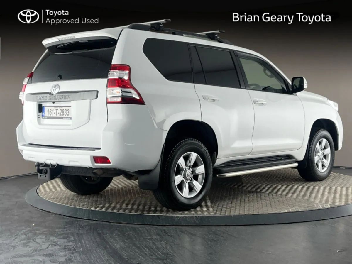 Toyota Land Cruiser LWB GX COMM AUTO - Image 2