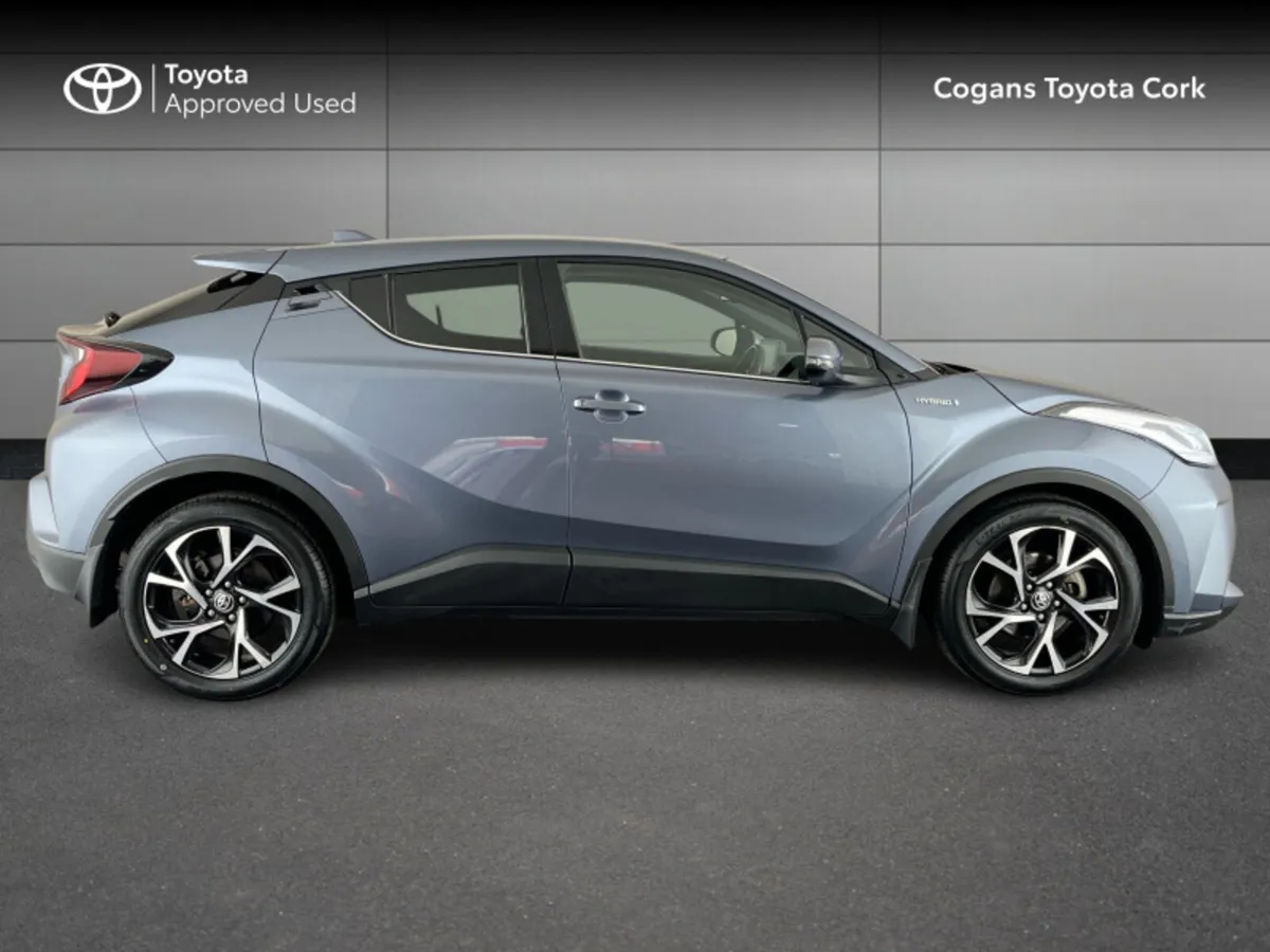 Toyota C-HR 1.8 HYBRID SPORT 4DR AUTO - Image 3