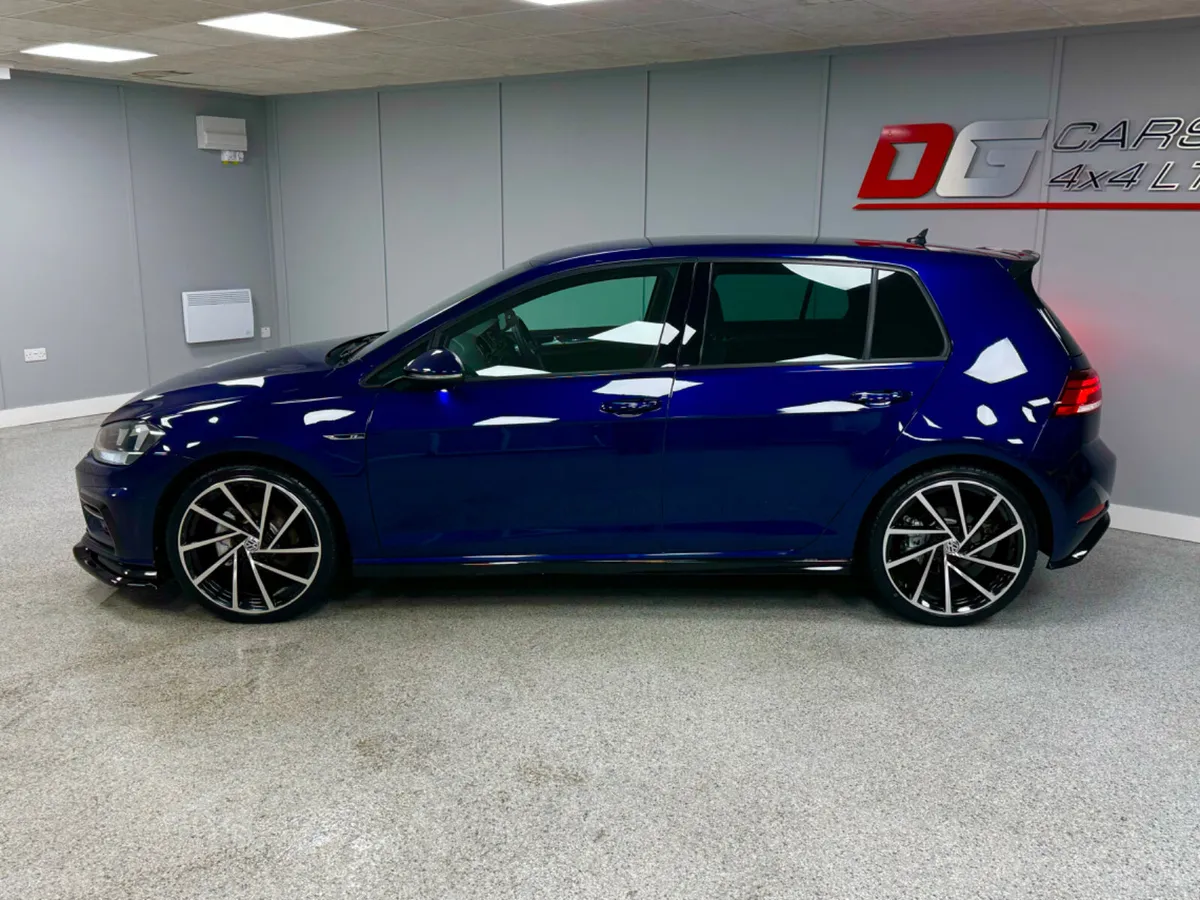 2017 Volkswagen Golf 2.0 TDI R Line Automatic - Image 4