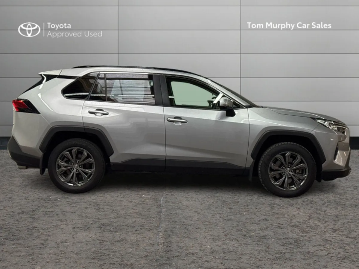 Toyota RAV4 Hybrid Sol - Image 3
