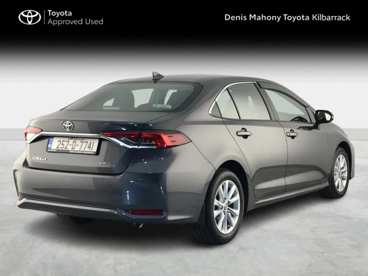 Toyota Corolla Luna Saloon - Image 2