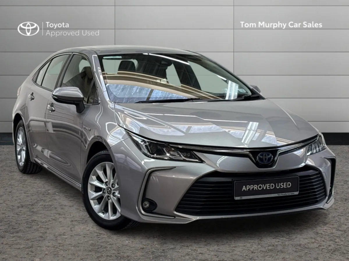 Toyota Corolla COROLLA HYBRID LUNA SAL - Image 1